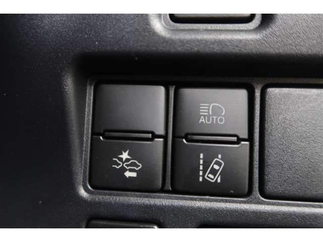 納車日から1年間・距離無制限のロングラン保証付です！お住まいの近隣のトヨタ販売店をはじめ、全国約5000店のトヨタディーラーで有効です。また、有料にて最長＋2年まで延長可能です。（合計3年まで可能）