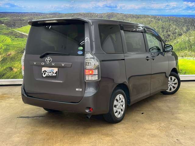 ワンゼット大久保店のページをご覧いただきありがとうございます。豊富な車種と充実のサービスで心からのご満足をお約束します。ぜひご来店いただき、素晴らしい車との出会いを！