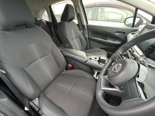【1列目シート】現車の確認はお電話でも承っております。