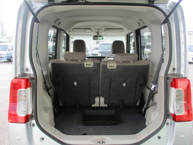 整備時、専門用語が多く内容が不明瞭だったことはありませんか？当店では車に詳しくない方でもわかりやすいよう、丁寧に説明し作業を行うことを大切にしております。不明な点がありましたら何でもお聞きください。