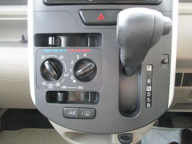 装備の詳細、機関の調子など、気になる箇所は何でもお聞きください。ご納得いただいた上でご購入いただけるよう、包み隠さず正直にお答えいたします。