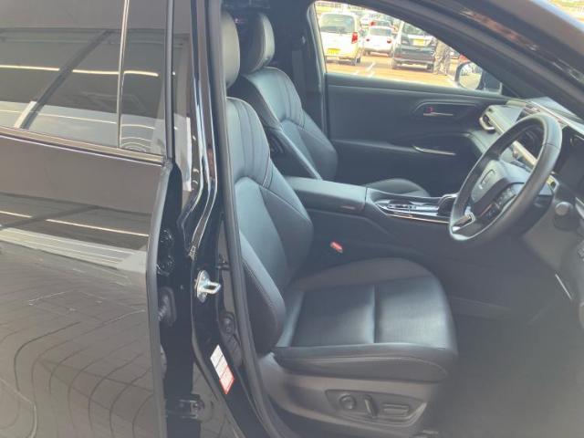 「この車の写真をもっと見たい」「状態が気になる」「この装備はついている？」どんな小さな疑問でもお気軽にお問い合わせください！