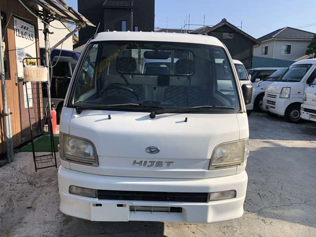 代車が必要な方は、ご成約後から納車までの間は無料で代車をお貸しいたします。お気軽にお問い合わせください☆