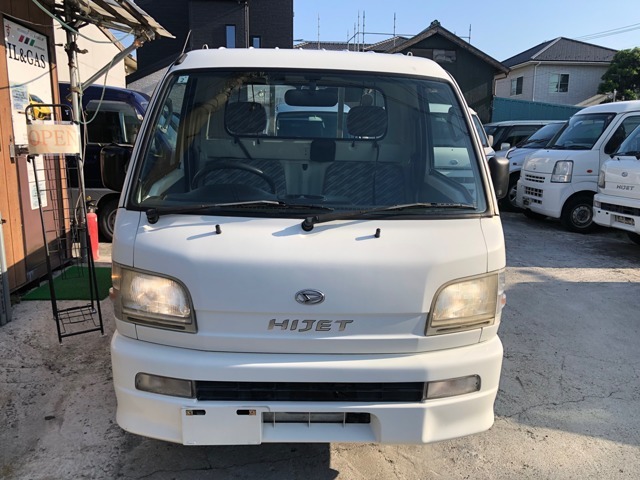 全国の会場よりご希望のお車をお探しする事も可能です★