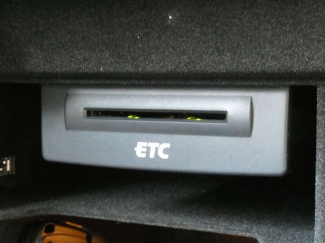 今では当たり前のETC♪高速道路の料金所も楽々通過！！