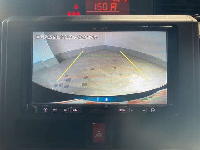 バックカメラ装備済み☆別途ナビと接続することで使用できます♪後方確認や車庫入れも安全・快適ですね♪