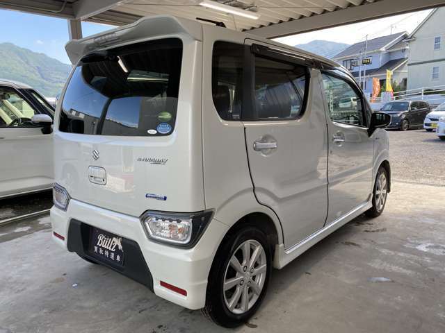 禁煙車！特別に気になるキズや凹み等無く、全体的にキレイな外装が自慢です！