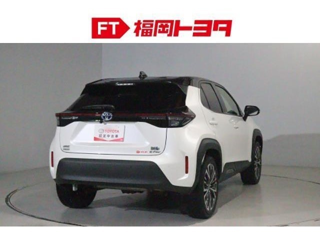 ☆トヨタ認定中古車☆ハイブリットシステム診断書と初度登録年月から10年間（走行20万キロまで）、ハイブリット機構の無料保証が付いています。