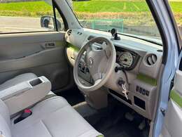 遠方でも納車可能です。車両の状況、陸送など詳しくはスタッフまでお問い合わせ下さい。