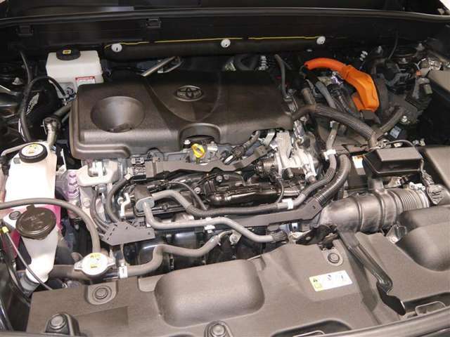 2500ccハイブリッドエンジン☆エンジンルームもしっかり洗浄！