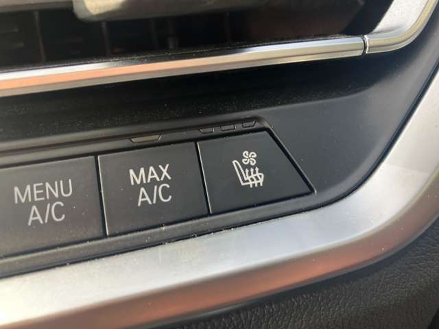 車検、鈑金、ドライブレコーダーの取り付けも承っております！お気軽にご相談ください！
