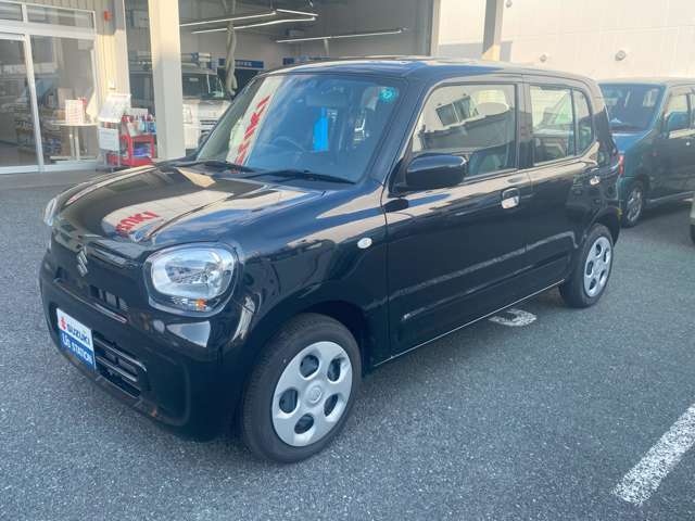 この度は弊社、『スズキ自販近畿　U’sSTATION八尾』の車両おご覧頂きありがとうございます。当社はスズキ株式会社直営の代理店です。大阪府内に23拠点を展開しスズキ製品の販売や修理を行っております。