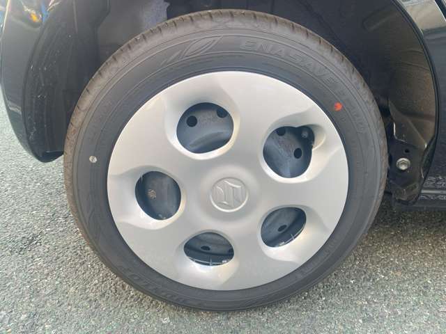 車もバイクも自転車も、タイヤはとても重要なところです！　我々にとっては、履き物と同じですから！　（^^♪