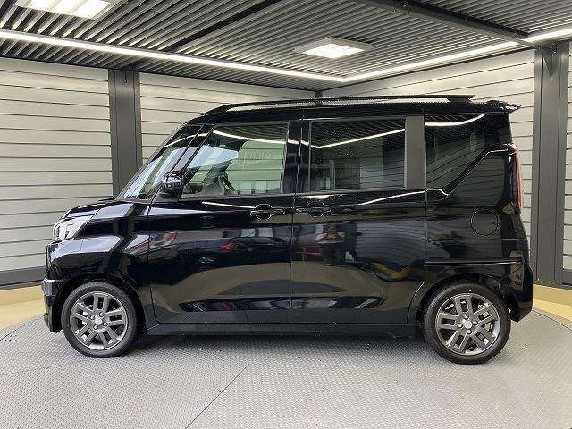 自動車保険のスペシャリストが各大手保険会社の自動車保険をお客様の立場になって、最適なご提案や万が一の事故対応にあたりますので、ご安心ください。当社は損保ジャパン・東京海上日動の代理店です。
