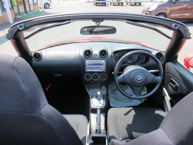 お客様がお求めの一台に巡り合えるよう、誠心誠意ご対応いたします。万が一当店にご希望のお車がない場合、当社21店舗1,000台以上の在庫からお探しいたします！