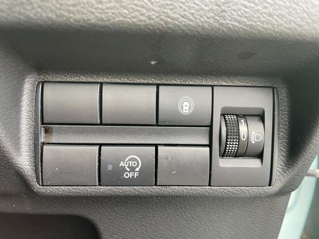 お車の機能や安全装備に関して気になる方は、ぜひ一度ご来店ください！その場でスタッフがご説明可能です！