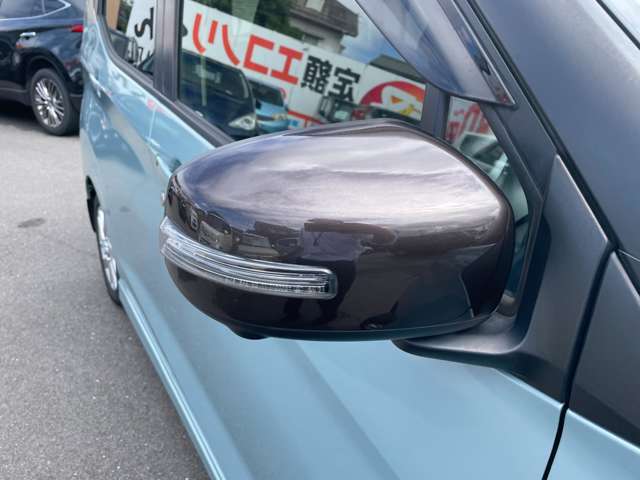 温熱機能付きや親水効果付き、レインブルーミラーなど社外品にも交換できます！！
