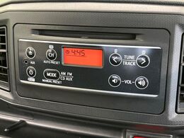 お好きな音楽を車内でお楽しみいただけます♪スピーカー交換・ウーハー追加などの音質向上や、最新ナビ・後席モニター等の取り付けも是非ご相談ください！