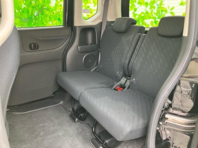 WECARSでは各商談席に大型モニターをご用意しております！見やすい大画面でゆったりと全国の在庫をご覧いただけます！是非ご来店お待ちしております！