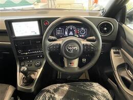 【ハンドル】『ハンドル/ステアリング』の画像になります。写真の内容に関してご不明点、ご質問等がございましたらお気軽にガリバー店舗までお問い合わせください。