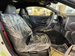 安心の全車保証付き！（※部分保証、国産車は納車後3ヶ月、輸入車は納車後1ヶ月の保証期間となります）。その他長期保証(有償)もご用意しております！※長期保証を付帯できる車両には条件がございます。
