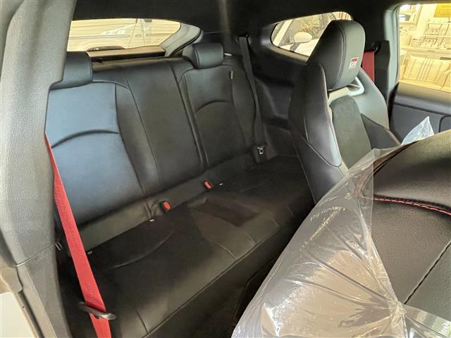 全国納車も可能です！全国展開のガリバーネットワークで、北海道から沖縄までどこでもご納車可能※です！詳細はお気軽にお問い合わせください！※車両運搬費がかかります。