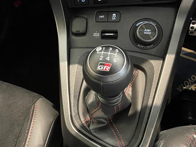 商談ルームにはキッズルームも完備しています☆お子様連れでもゆっくりとお車をお選びいただけます！