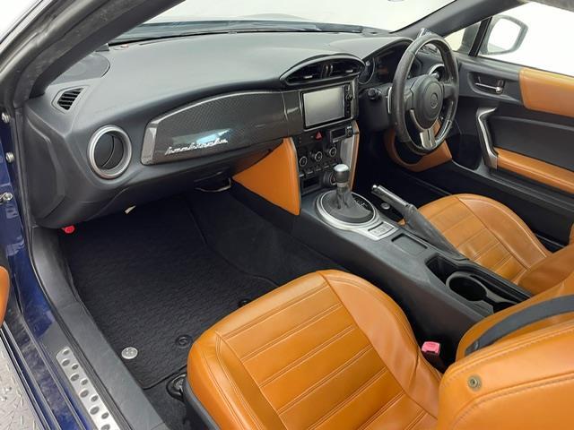 【インパネ全体】全方位で視界が広く、高い目線で運転もしやすいです！