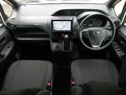 様々なタイプの福祉車両を取り扱っています。　スロープタイプ、リアリフトタイプ、サイドリフトアップシートタイプ、助手席回転シートタイプ等、お気軽にご相談下さい。