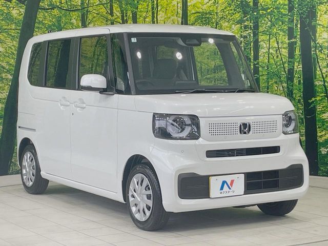 大好評のボディコーティング「弾スプラッシュコート」もご納車までに施工可能。通常のガラスコートと異なる、耐久年数6年の無機質ガラスコーティングが、ボディをキレイな状態に保ってくれます。