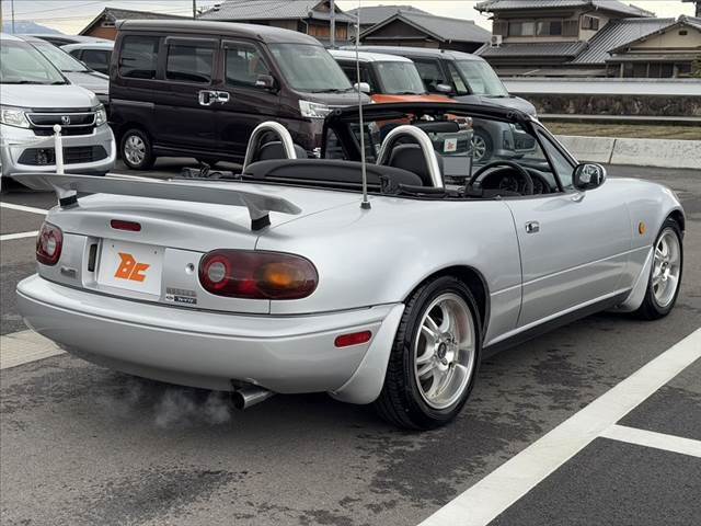 気になる車両などあれば、すぐにお問合せ下さい！右のカーセンサー専用ダイヤルからお電話いただくとスタッフがご質問にお答えいたします。