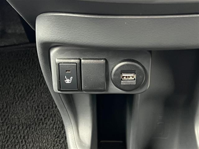【運転席操作部】快適なドライブを楽しむための機能が装備されています！運転席から触れるので、使いやすいです！除菌プランいれていただくと、さらに清潔で安心していただけます！