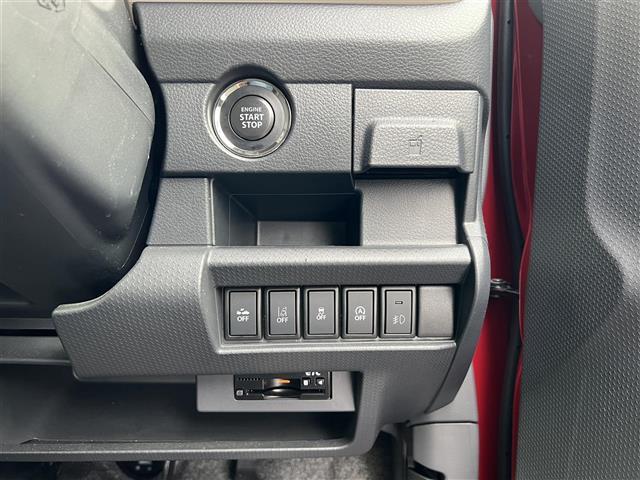 ガリバーグループでは主要メーカー、主要車種をお取り扱いしております。全国約460店舗の在庫の中からお客様にピッタリの一台をご提案します。