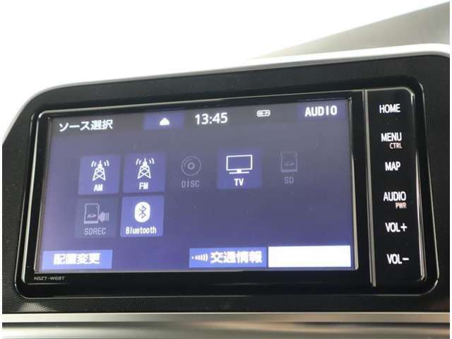 トヨタ純正ナビです。