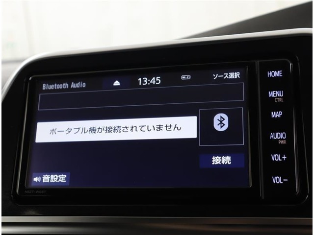 トヨタ純正ナビです。