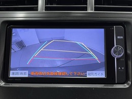 バックモニター付なので後退時に後方が見えるので安心。　車は構造上、死角がたくさんなので万が一を考えると必須ですね。　あくまで補助の為の装備、バックは目視で確認する事が重要ですよ。