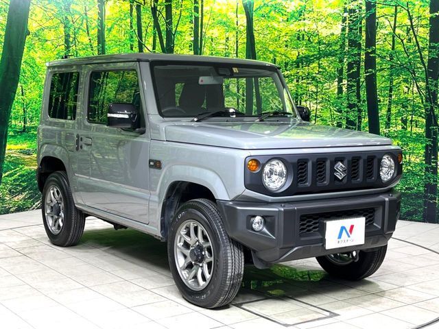 大好評のボディコーティング「弾スプラッシュコート」もご納車までに施工可能。通常のガラスコートと異なる、耐久年数6年の無機質ガラスコーティングが、ボディをキレイな状態に保ってくれます。