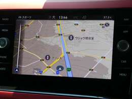 今では必需品のアイテム！VW純正メモリーナビ！知らない道もナビがあれば安心！！お客様のカーライフを快適にサポートしてくますね♪