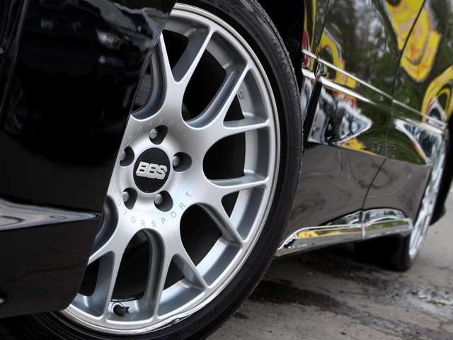 お車の装備、内外装の状態、お見積りの詳細等、様々なご質問もお受けいたします！お気軽にお問合せ下さい！