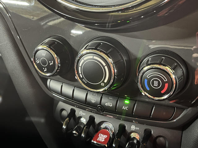 BCN高崎店へお車でお越しの場合、アクセス良好！関越道「高崎インター」を降りて高崎方面へ約3分！電車でお越しの方は、JR高崎線「高崎駅」から送迎いたします。TEL⇒027-350-1911