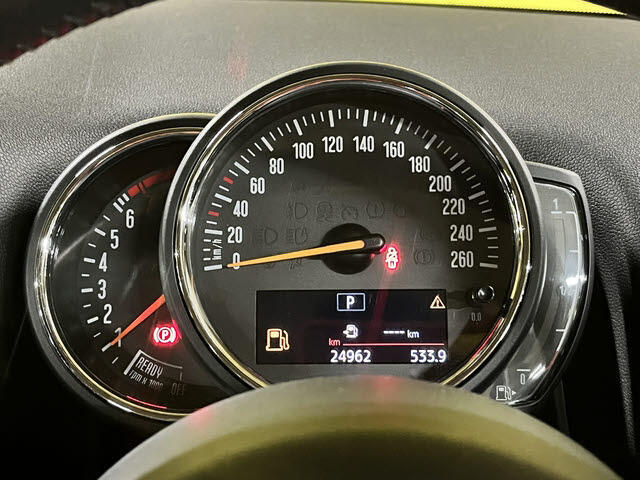 当店在庫は全車試乗OKです♪中古車は一物一価です！！見て・触って・乗って体感して下さい♪是非お気軽にお問い合わせ下さい♪TEL⇒027-350-1911