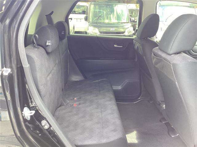 ■□■□■ アフターサービスもお任せ下さい！！ 自社整備工場を完備しております！！ 国土交通省指定整備工場なので車検も最短45分で終わります♪ ■□■□■