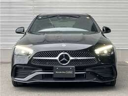 メルセデス独自の厳しい基準をクリアした、確かな品質を持つ中古車。走行距離無制限保証や24時間ツーリングサポートで、メルセデスライフに安心をご提供致します。