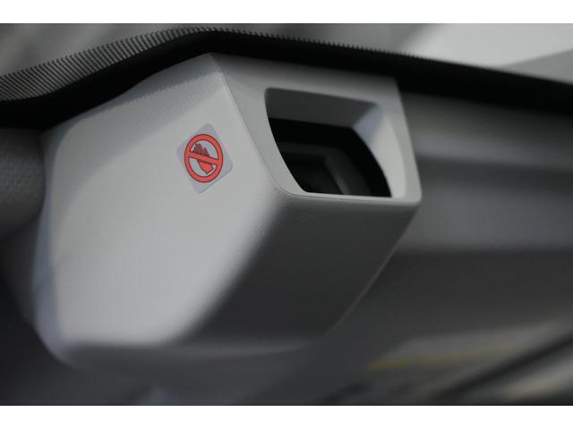 フロントガラスに取り付けられたステレオカメラがあなたの目となって危険から守ります☆彡