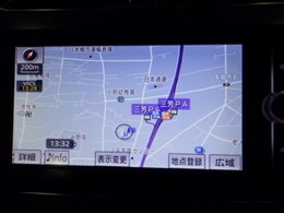 【ナビゲーション】　ナビを装備しております！インパネ内にスッキリとビルトイン装着されておりますので、運転時に視界の妨げになる事もありません。