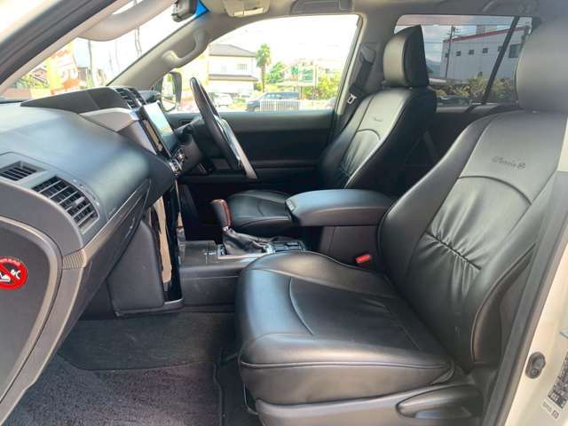 現車を確認していただき、気になる箇所はお気軽にご相談下さい。板金をしてからのご納車ももちろん出来ます！