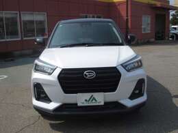 ■令和1年式　ダイハツ　ロッキーが入庫致しました。＜プッシュスタート　スマートキー　LEDヘッドライト　ETC　衝突被害軽減装置　アイドリングストップ　バックカメラ　全方位モニタ-　純正アルミ＞■