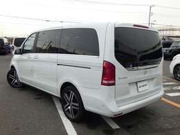 Burmesterサラウンドサウンドシステム＆純正オプション19インチアルミホイール付き！！