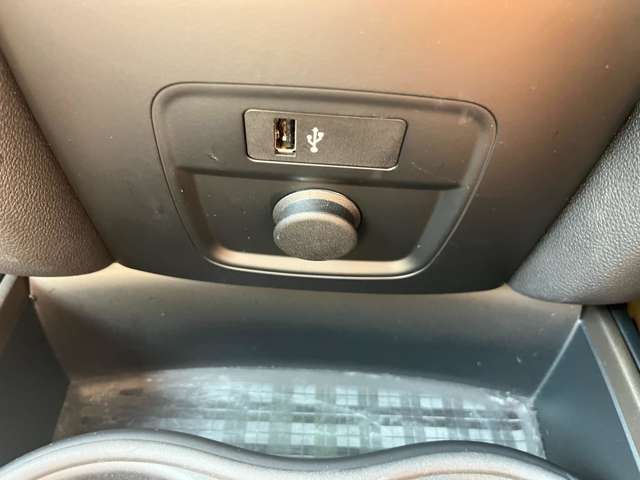 お車選びに役立つ情報や、スタッフの日常などをブログで書いております！ぜひ下記のリンクからご覧ください！！https://carboxkyoto.com/blog/