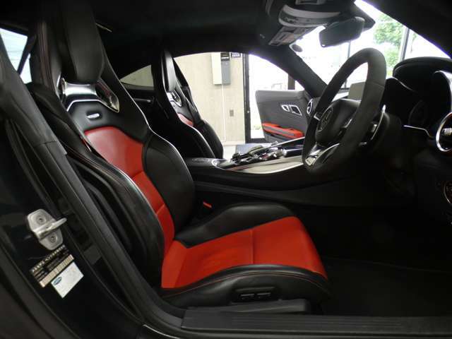 【AVIX　IMPORT　PREMIUM店】　株式会社　アビックス　コーポレーション　0120-30-7915携帯電話可